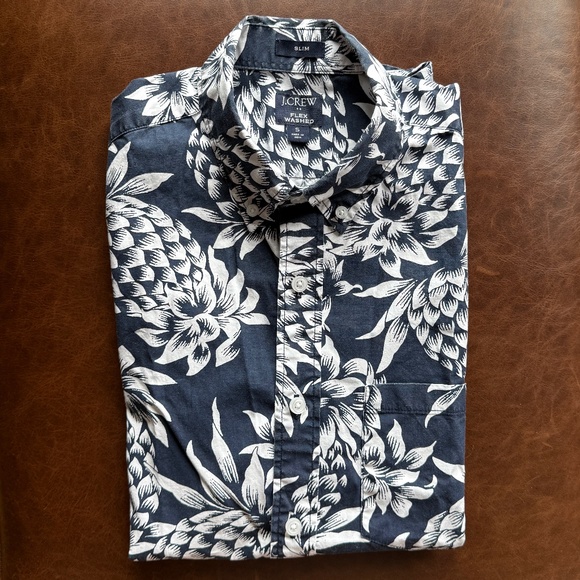 J. Crew | S | Slim S/S Button Down Shirt - Picture 9 of 10